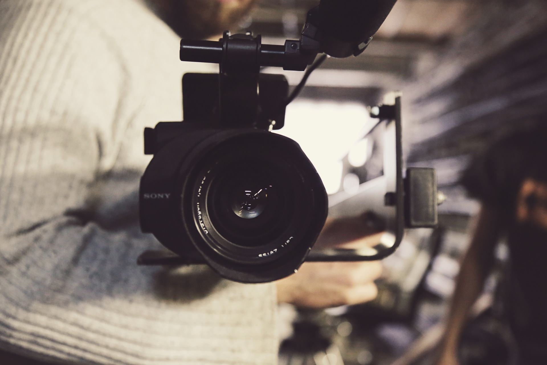 How To Integrate Video Storytelling Into Your Social Media Marketing